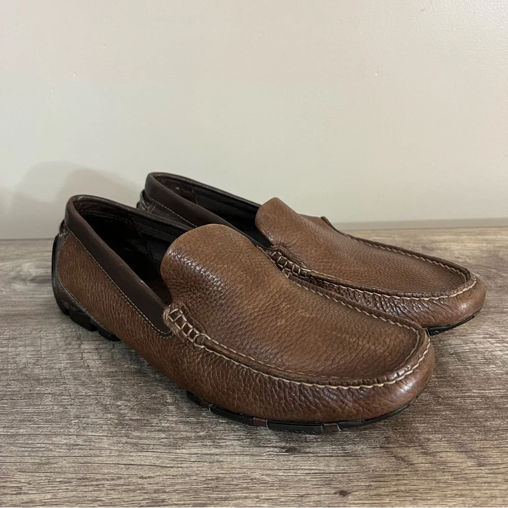 GBX babalu textured Brown leather loafers brown Men’s sz 9 Driving Mocs Slip On
